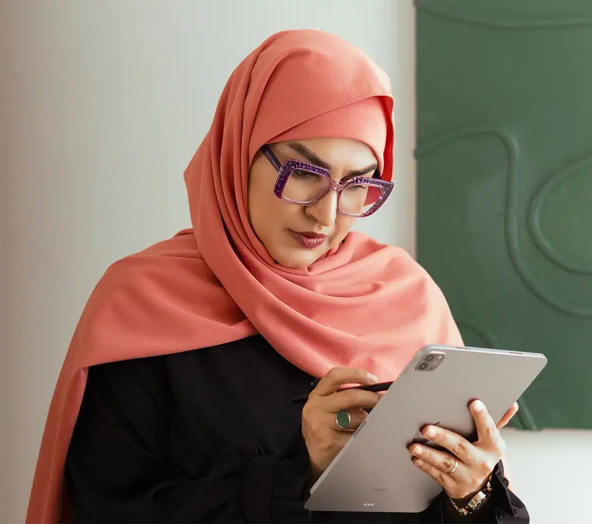 مشاوره آنلاین روانشناسی با فاطمه کرامتی در کلینیک سفیران آگاهی | Online psychology counseling